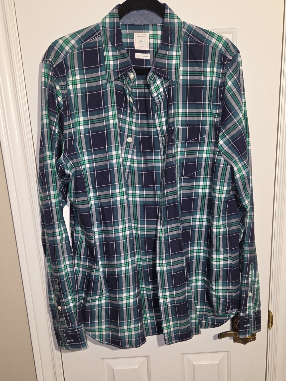 GAP Men's Navy and Green Plaid Button-Down Shirt